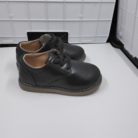 New Classic Black Kids Dress Shoes - Picture 7 of 10